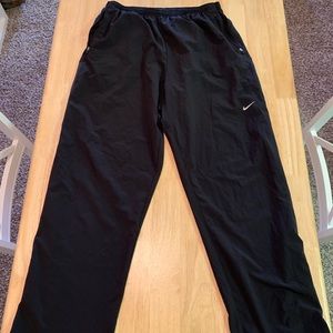 Nike FitDry Pants in Black Size L